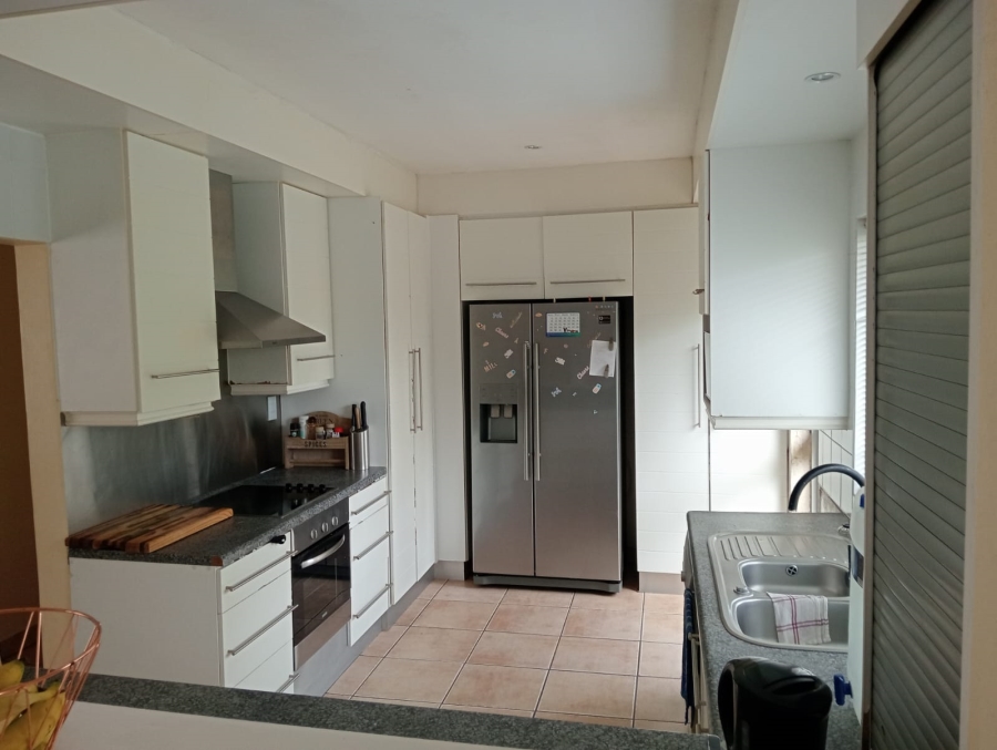 3 Bedroom Property for Sale in Beacon Bay North Eastern Cape